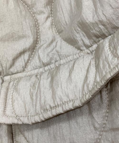 HeRIN.CYE（ヘリンドットサイ）HeRIN.CYE (ヘリンドットサイ) Vest layered blouson/ヘリンドットサイ/530FAM30-0090 ベージュ サイズ:Freeの古着・服飾アイテム