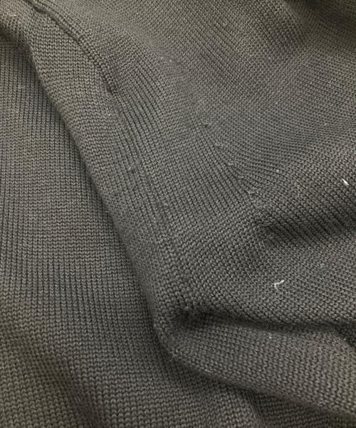 H BEAUTY&YOUTH（エイチ ビューティー&ユース）H BEAUTY&YOUTH (エイチ ビューティー&ユース) SOLID WOOL 9GAUGE V CARDIGAN/エイチ ビューティー&ユース/1228-106-0648 ブラック サイズ:Sの古着・服飾アイテム