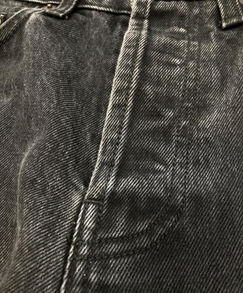 SUPREME（シュプリーム）Supreme (シュプリーム) テーパードブラックデニムパンツ/シュプリーム ブラック サイズ:30の古着・服飾アイテム