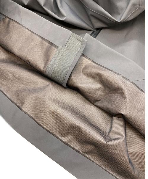 ARC'TERYX（アークテリクス）ARC'TERYX (アークテリクス) Sawyer Coat/20932 119604/アークテリクス グレー サイズ:Ⅼの古着・服飾アイテム