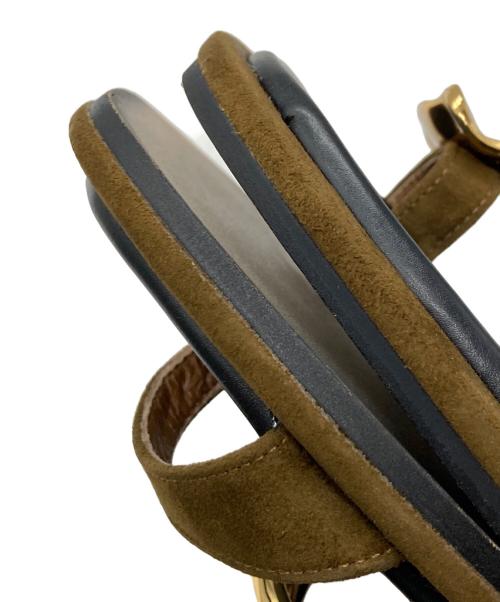 Le Talon GRISE（ル タロン グリーズ）Le Talon GRISE (ル タロン グリーズ) レザーARTYアシメトングサンダル/ル タロン グリーズ ブラウン×ブラック サイズ:Sの古着・服飾アイテム