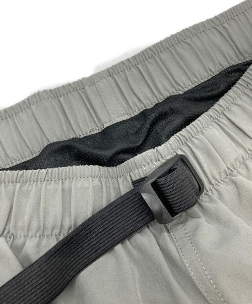 FreshService（フレッシュサービス）FreshService (フレッシュサービス) ALL WEATHER SHORTS ライトグレー サイズ:Mの古着・服飾アイテム