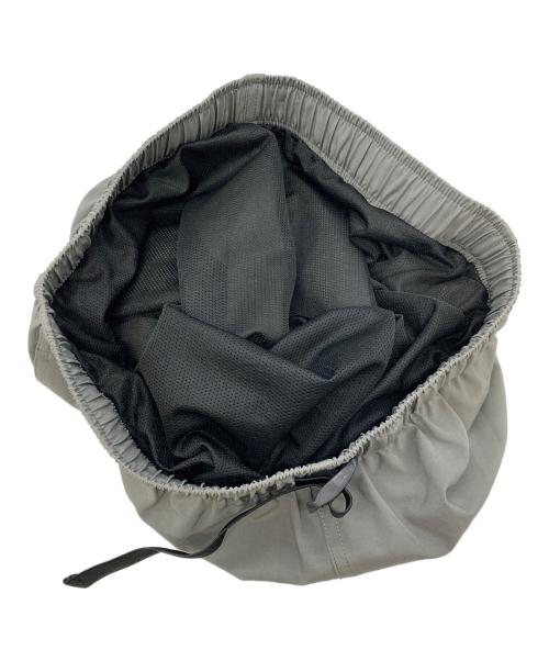 FreshService（フレッシュサービス）FreshService (フレッシュサービス) ALL WEATHER SHORTS ライトグレー サイズ:Mの古着・服飾アイテム