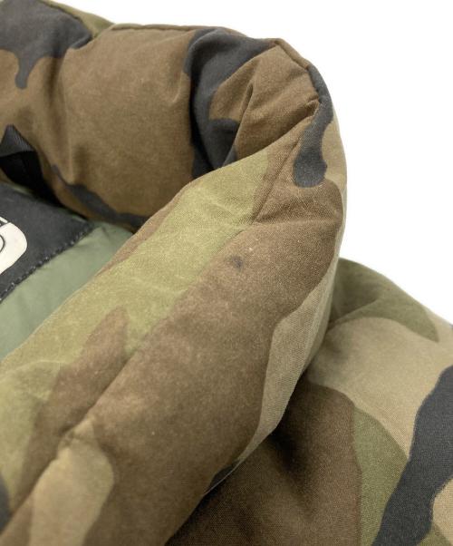 THE NORTH FACE（ザ ノース フェイス）THE NORTH FACE (ザ ノース フェイス) カモフラ柄ヌプシダウンベスト オリーブ サイズ:Ｍの古着・服飾アイテム