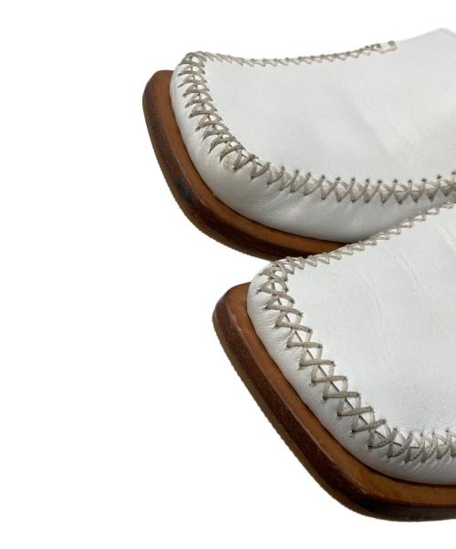 LOUIS VUITTON（ルイ ヴィトン）LOUIS VUITTON (ルイ ヴィトン) デッキシューズ/ルイ ヴィトン/BA1002 ホワイト×ブラウン サイズ: 34 1/2の古着・服飾アイテム