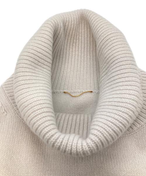 DEUXIEME CLASSE（ドゥーズィエム クラス）Deuxieme Classe (ドゥーズィエム クラス) ミドルゲージ タートルニット　ドゥーズィエム クラス　24080500712030 ホワイト サイズ:Freeの古着・服飾アイテム