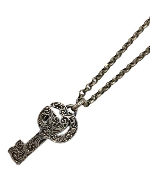 GUCCI（グッチ）GUCCI (グッチ) アラベスク ダブルGキー ネックレス シルバーの古着・服飾アイテム