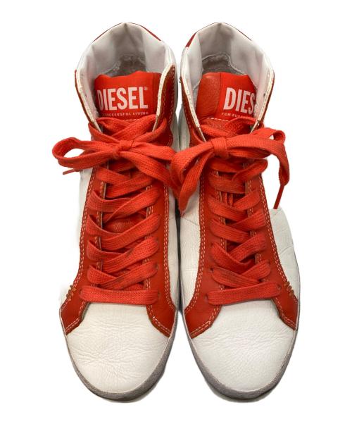 DIESEL（ディーゼル）DIESEL (ディーゼル) ハイカットスニーカー　ディーゼル　 ホワイト×レッド サイズ:26.5cmの古着・服飾アイテム