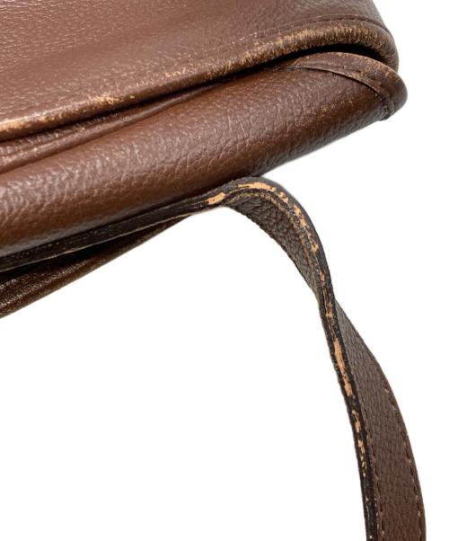 Yves Saint Laurent（イヴサンローラン）Yves Saint Laurent (イヴサンローラン) YSLロゴショルダーバッグ　イヴサンローラン　 ブラウンの古着・服飾アイテム