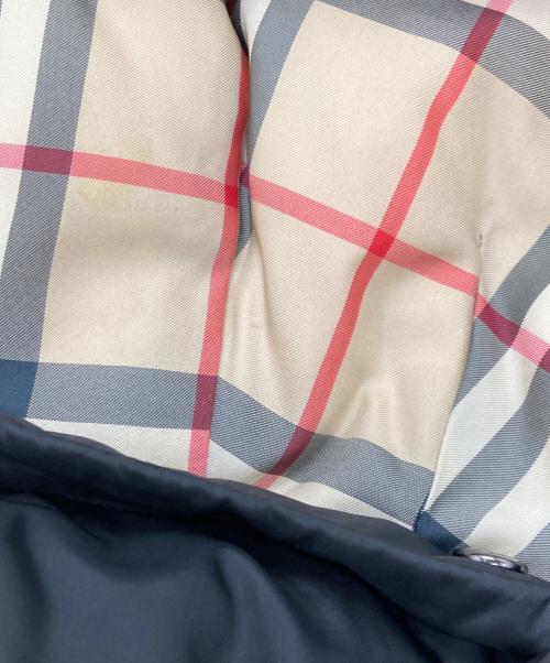 BURBERRY LONDON（バーバリーロンドン）BURBERRY LONDON (バーバリーロンドン) 裏地ノバチェックフォックスファー ダウンジャケット　バーバリーロンドン　FS028-954-09 ブラック サイズ:40の古着・服飾アイテム