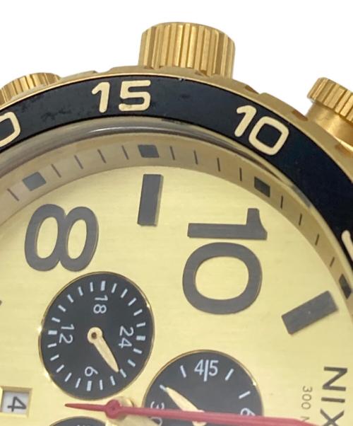 NIXON（ニクソン）NIXON (ニクソン) 腕時計 ニクソン THE51‐30CHRONO 	クォーツ ゴールドの古着・服飾アイテム