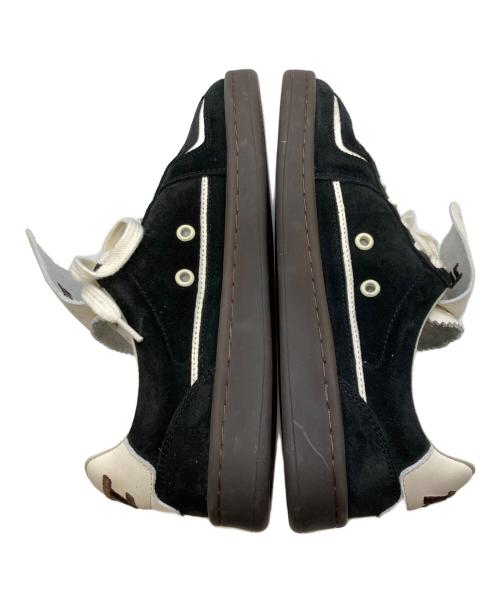 THESING（ティーシン）THESING (ティーシン) フラップスニーカー　ティーシン　25AW Whim Gazette取り扱い ホワイト×ブラック サイズ:UK5の古着・服飾アイテム