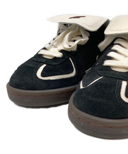 THESING（ティーシン）THESING (ティーシン) フラップスニーカー　ティーシン　25AW Whim Gazette取り扱い ホワイト×ブラック サイズ:UK5の古着・服飾アイテム