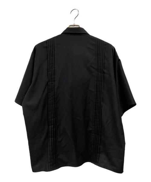 HARE（ハレ）HARE (ハレ) YOSEプリーツメタルボタンシャツ ブラック サイズ:Freeの古着・服飾アイテム