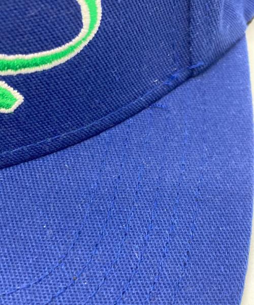 SUPREME（シュプリーム）Supreme (シュプリーム) Handstyle 6-Panel　シュプリーム ブルーの古着・服飾アイテム