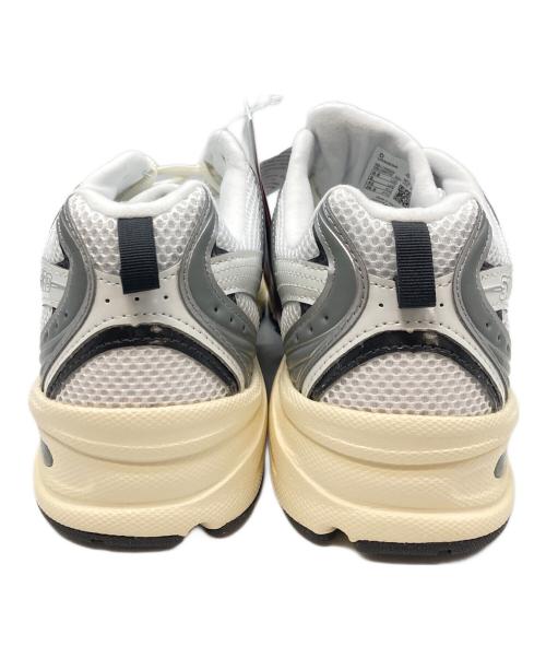 NEW BALANCE（ニューバランス）NEW BALANCE (ニューバランス) スニーカー　ニューバランス　U530ESA ホワイト サイズ:26.5cmの古着・服飾アイテム