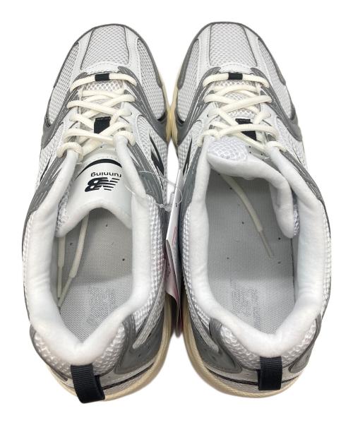 NEW BALANCE（ニューバランス）NEW BALANCE (ニューバランス) スニーカー　ニューバランス　U530ESA ホワイト サイズ:26.5cmの古着・服飾アイテム