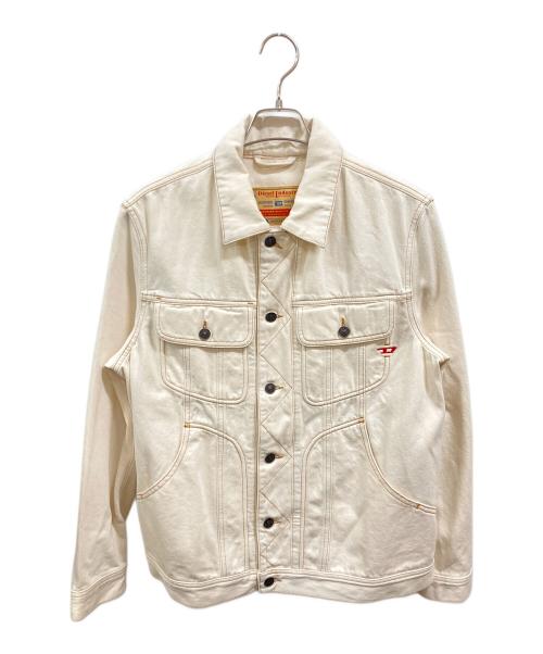 DIESEL（ディーゼル）DIESEL (ディーゼル) D-RILEY TRUCKER JACKET　ディーゼル アイボリー サイズ:Sの古着・服飾アイテム