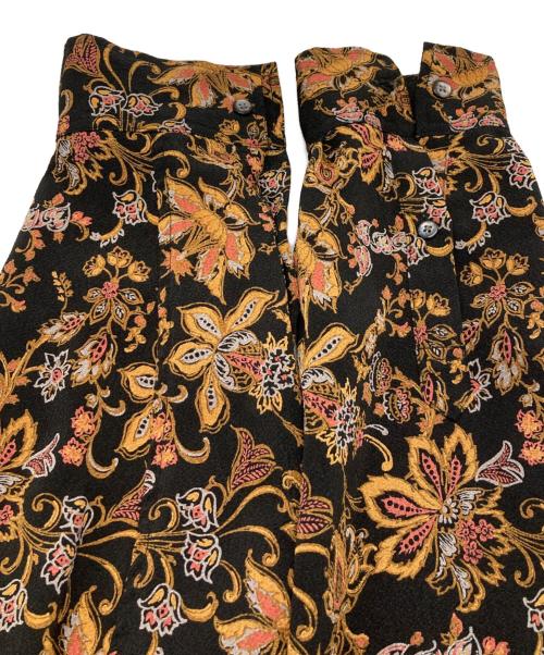 ttaggg rin onffo（タッグリン）ttaggg rin onffo (タッグリン) 総柄シャツ　タッグリン ブラウン×ホワイト サイズ:Ｍの古着・服飾アイテム