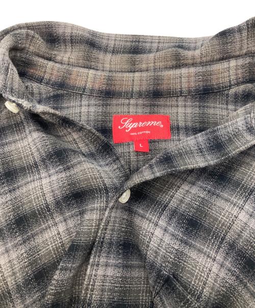 SUPREME（シュプリーム）Supreme (シュプリーム) Plaid S/S Shirt　シュプリーム　 グレー サイズ:Ｌの古着・服飾アイテム
