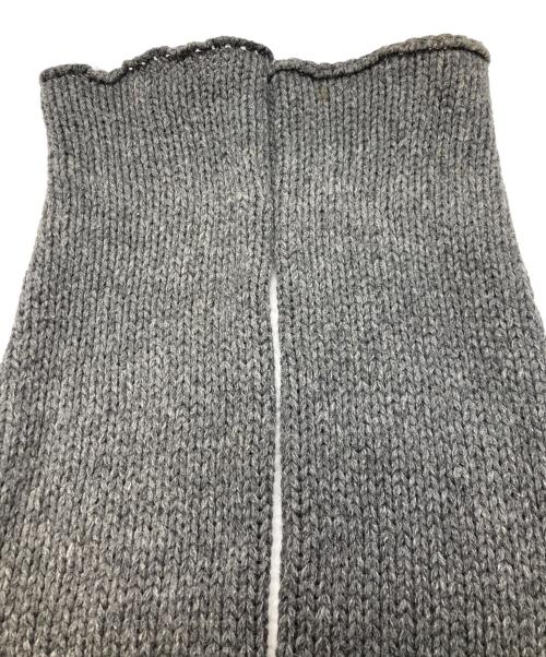 COMME des GARCONS HOMME PLUS（コムデギャルソンオムプリュス）COMME des GARCONS HOMME PLUS (コムデギャルソンオムプリュス) ダメージ加工ローゲージニット　コムデギャルソンオムプリュス　PK-N030　AD2003 グレー サイズ:不明の古着・服飾アイテム