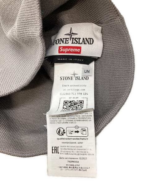 STONE ISLAND（ストーンアイランド）STONE ISLAND (ストーンアイランド) SUPREME (シュプリーム) Reflective Beanie　ストーンアイランド　シュプリーム　7925N01SA グレーの古着・服飾アイテム
