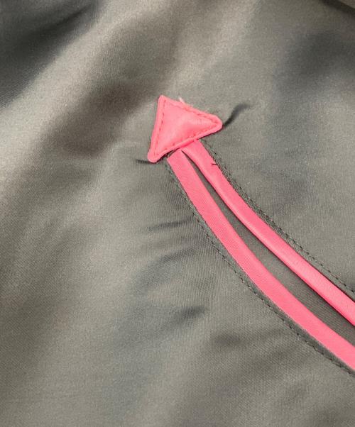 LowBlowKnuckle（ロウブロウナックル）LowBlowKnuckle (ロウブロウナックル) BETTY BOOP (ベティー・ブープ) スカジャン　ベティー・ブープ　ロウブロウナックル　 ブラック サイズ:XLの古着・服飾アイテム