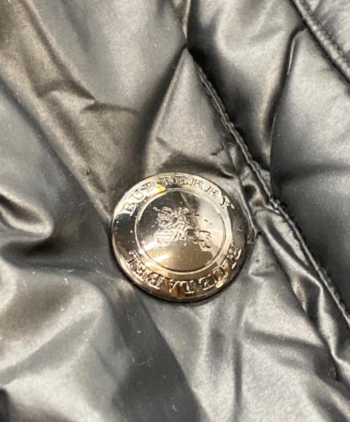 BURBERRY BLUE LABEL（バーバリー ブルー レーベル）BURBERRY BLUE LABEL (バーバリーロンドンブルーレーベル) ダウンジャケット　バーバリーロンドンブルーレーベル ブラック サイズ:Ｍの古着・服飾アイテム