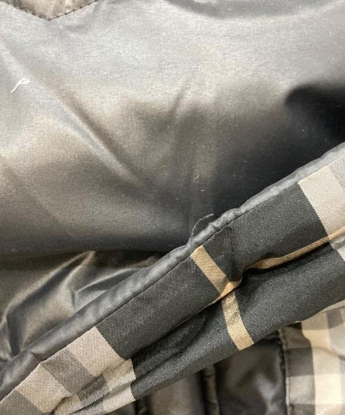 BURBERRY BLUE LABEL（バーバリー ブルー レーベル）BURBERRY BLUE LABEL (バーバリーロンドンブルーレーベル) ダウンジャケット　バーバリーロンドンブルーレーベル ブラック サイズ:Ｍの古着・服飾アイテム