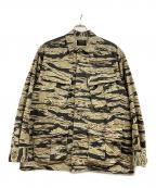 WACKO MARIAワコマリア）の古着「TIGERCAMO ARMYSHIRT　ワコマリア」｜ベージュ