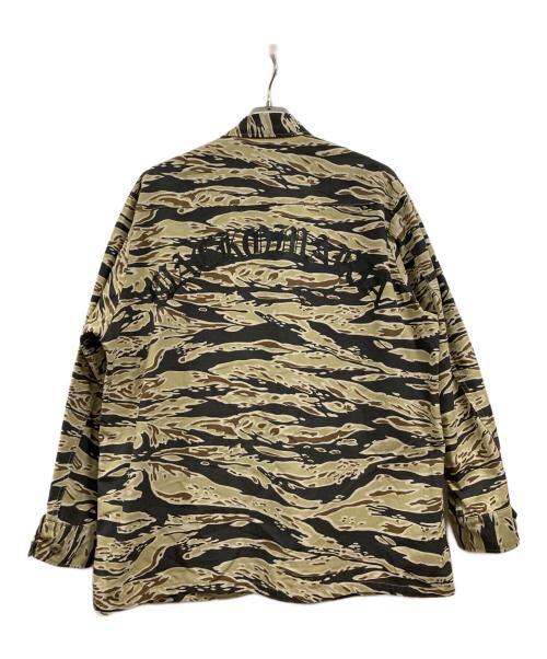 WACKO MARIA（ワコマリア）WACKO MARIA (ワコマリア) TIGERCAMO ARMYSHIRT　ワコマリア ベージュ サイズ:Mの古着・服飾アイテム