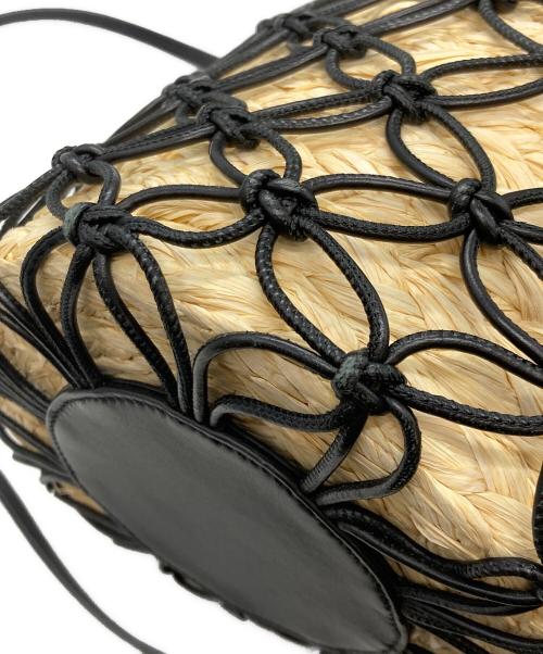 MIU MIU（ミュウミュウ）MIU MIU (ミュウミュウ) カゴバッグ　ミュウミュウ　5BE062　 ブラックの古着・服飾アイテム