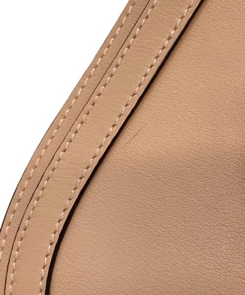 Chloe（クロエ）Chloe (クロエ) ナイル スモールブレスレットバッグ ショルダーバッグ　クロエ　041470659 ベージュの古着・服飾アイテム