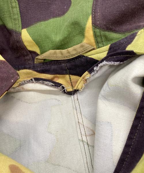 古着（フルギ）古着 (フルギ) サラマンダーカモフラフーデッドジャケット　チェコスロバキア軍 グリーン×ネイビー サイズ:不明の古着・服飾アイテム