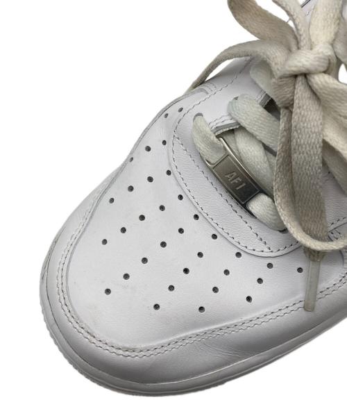 NIKE（ナイキ）NIKE (ナイキ) スニーカー ホワイト サイズ:27cmの古着・服飾アイテム