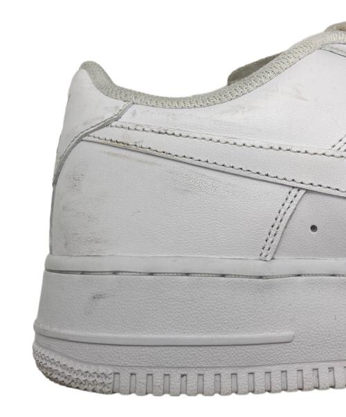 NIKE（ナイキ）NIKE (ナイキ) スニーカー ホワイト サイズ:27cmの古着・服飾アイテム