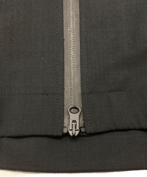 TAGLIATORE（タリアトーレ）TAGLIATORE (タリアトーレ) ジップアップジャケット ブラック サイズ:46の古着・服飾アイテム