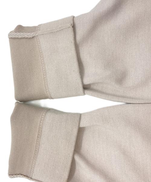 TOMORROW LAND（トゥモローランド）TOMORROW LAND (トゥモローランド) ポリエステルウール ニットGジャン　トゥモローランド　63-02-34-02011 ベージュ サイズ:Ｍの古着・服飾アイテム