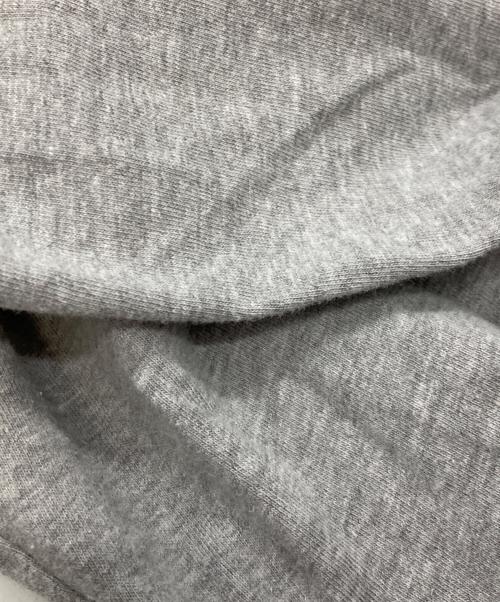 PLAY COMME des GARCONS（プレイコムデギャルソン）PLAY COMME des GARCONS (プレイコムデギャルソン) ハートワッペンロングスリーブカットソー グレー サイズ:Ⅼの古着・服飾アイテム