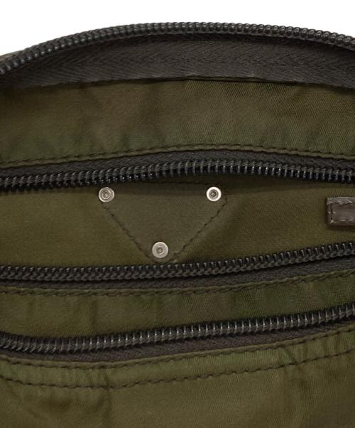 PRADA（プラダ）PRADA (プラダ) 化粧ポーチ カーキの古着・服飾アイテム