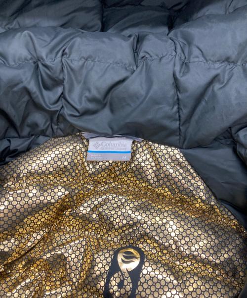 Columbia（コロンビア）Columbia (コロンビア) ダウンジャケット ベージュ×ブラック サイズ:Ｍの古着・服飾アイテム