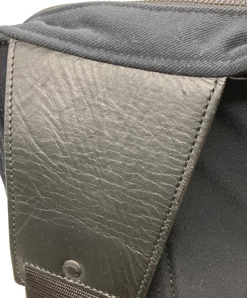 PORTER（ポーター）PORTER (ポーター) ルートスリングショルダーバッグ ネイビーの古着・服飾アイテム