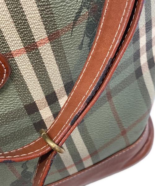 Burberry's（バーバリー）Burberry's (バーバリーズ) 巾着ショルダーバッグ　バーバリーズ　 グリーンの古着・服飾アイテム