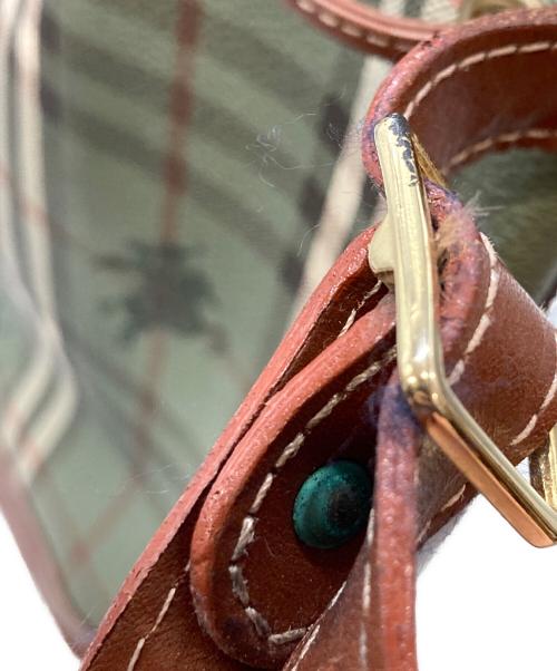 Burberry's（バーバリー）Burberry's (バーバリーズ) 巾着ショルダーバッグ　バーバリーズ　 グリーンの古着・服飾アイテム