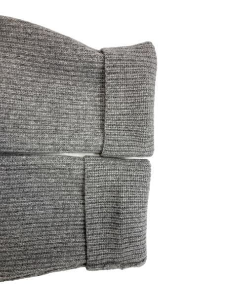 EVERYDAY I LIKE.（エヴリデイ アイ ライク）EVERYDAY I LIKE. (エヴリデイ アイ ライク) Lia V/N sweater グレー サイズ:Freeの古着・服飾アイテム