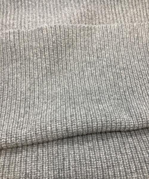 EVERYDAY I LIKE.（エヴリデイ アイ ライク）EVERYDAY I LIKE. (エヴリデイ アイ ライク) Lia V/N sweater グレー サイズ:Freeの古着・服飾アイテム