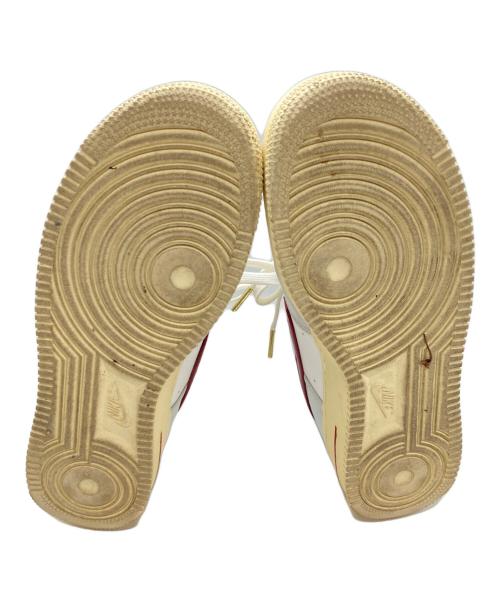 NIKE（ナイキ）NIKE (ナイキ) WMNS AIR FORCE 1 '07 SE PHOTON DUST/TEAM RED-SUMMIT WHITE-MUSLIN　ナイキ ホワイト サイズ:27.5cmの古着・服飾アイテム