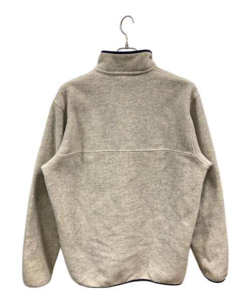 Patagonia（パタゴニア）Patagonia (パタゴニア) ライトウェイト・シンチラ・スナップT・プルオーバー　パタゴニア　 アイボリー サイズ:Ｌの古着・服飾アイテム