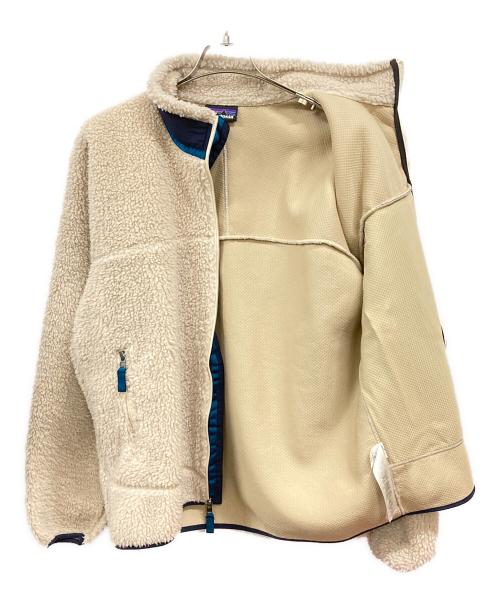 Patagonia（パタゴニア）Patagonia (パタゴニア) メンズ・クラシック・レトロＸ・ジャケット　パタゴニア　23056 アイボリー サイズ:Ｌの古着・服飾アイテム