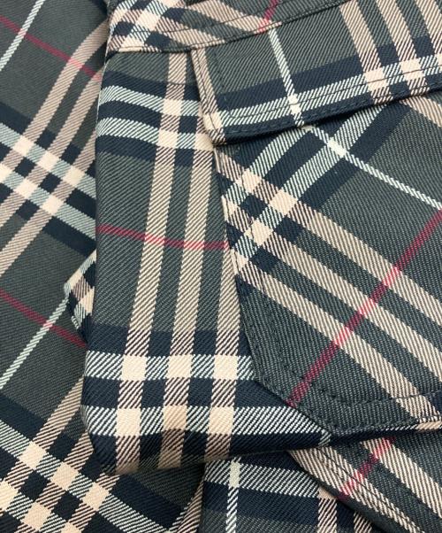 BURBERRY BLUE LABEL（バーバリーロンドンブルーレーベル）BURBERRY BLUE LABEL (バーバリーロンドンブルーレーベル) ノヴァチェックパンツ ブラウン サイズ:Ｍの古着・服飾アイテム